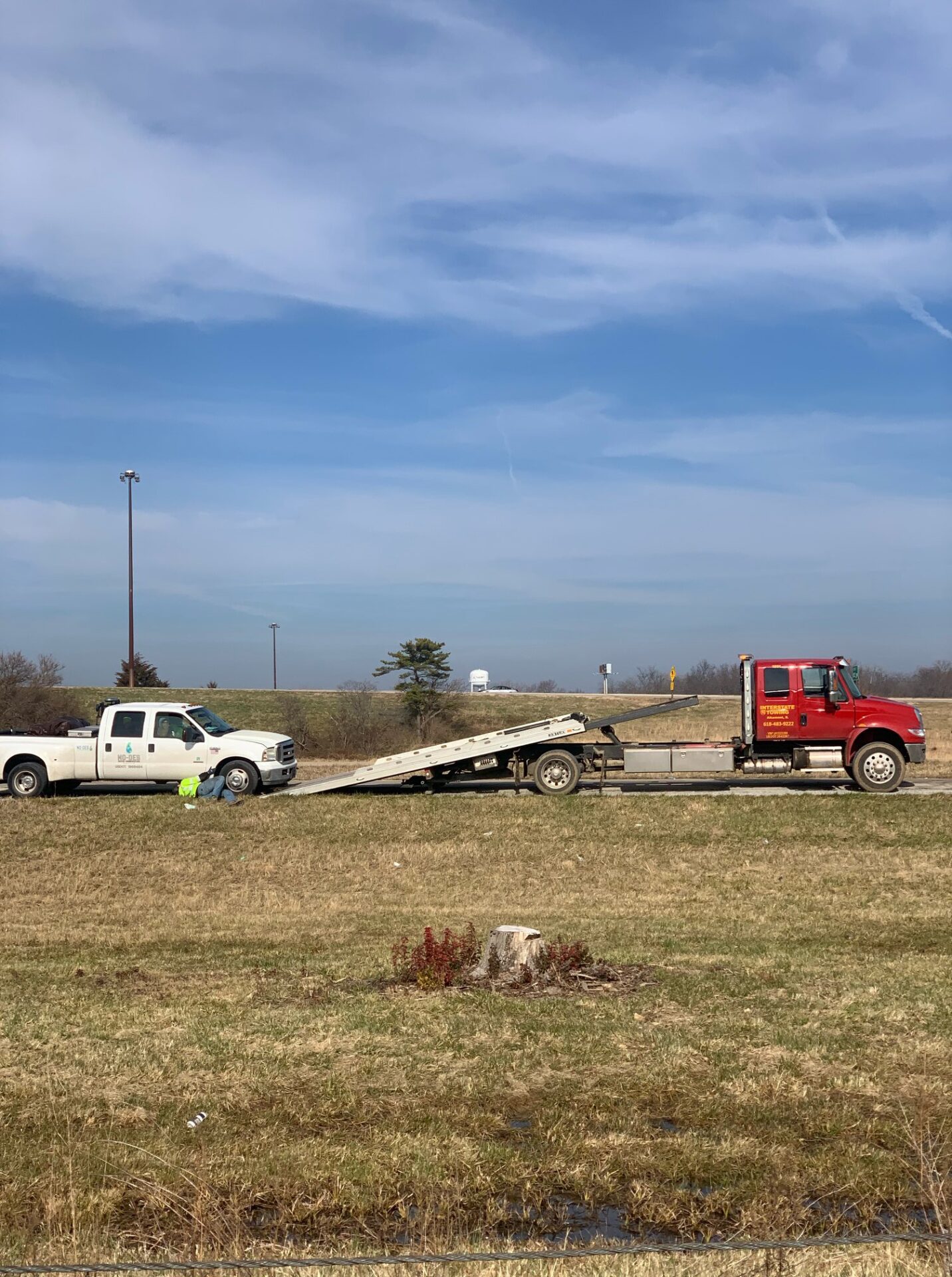 Towing & Recovery Services Towing & Recovery Services